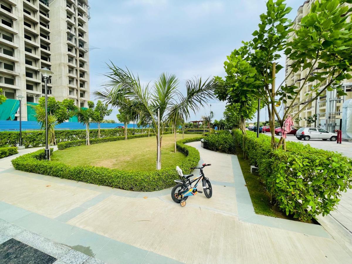 Alankrita Homes Lucknow Ngoại thất bức ảnh